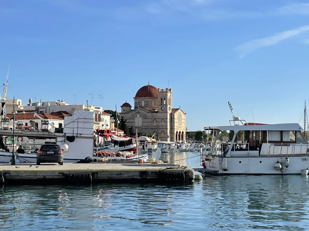 Portul din Eghina