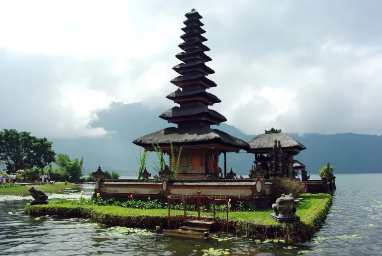Templu din Bali, Indonezia