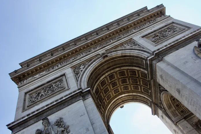 franta-paris-arcul-de-triumf Arcul de Triumf, Paris