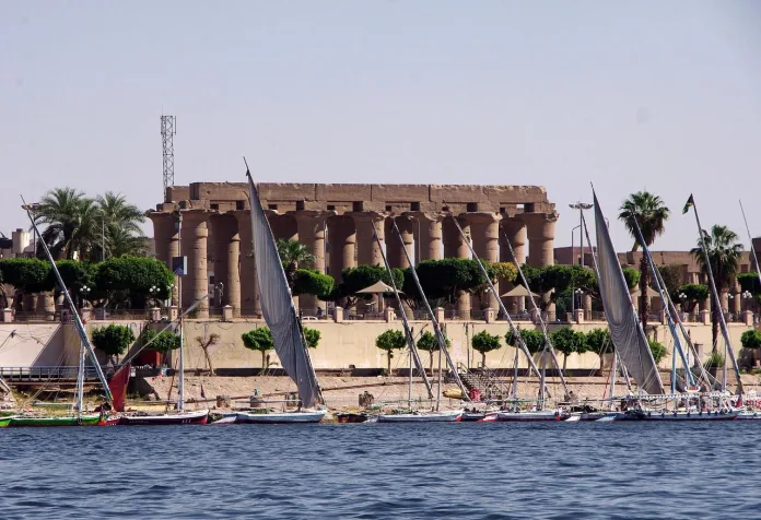 egipt-templu-luxor Templul din Luxor, Egipt