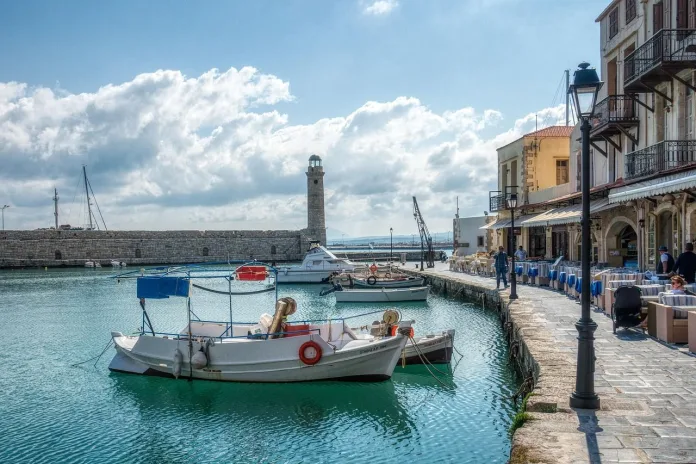 grecia-creta-portul-rethymno Portul Rethymno, Creta